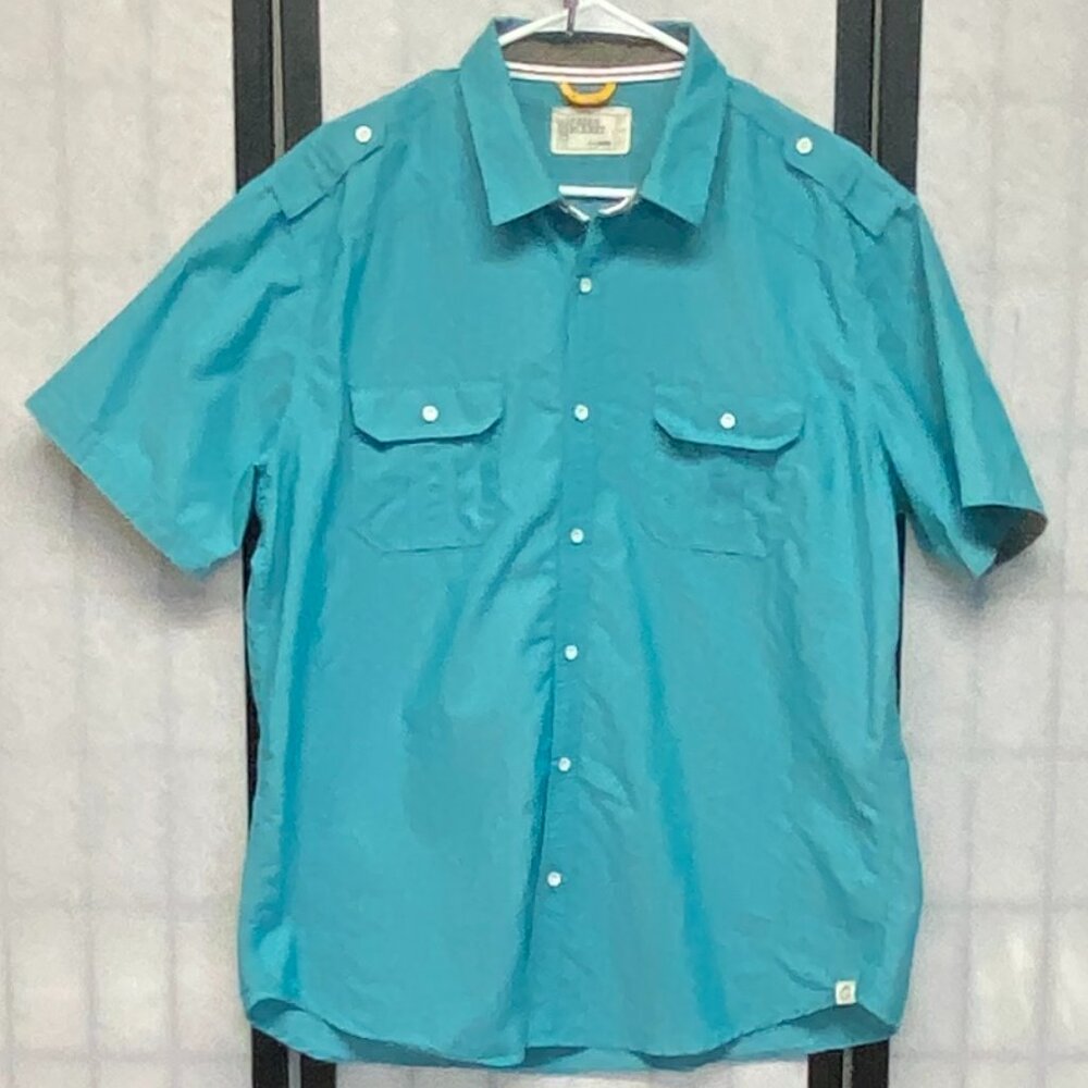 Free Planet Blue XL Camp Shirt Short Sleeve Button-Up Collar Flap Pocket Casual